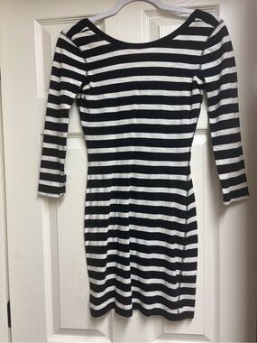 Express Black and White Striped Long Sleeve Bodycon Dress 👗 XS